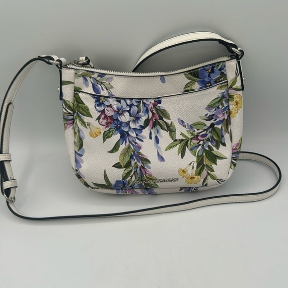 Dana Buchman Handbags - Dana Bachman Cross Body bag, beautiful floral pattern great condition, clean